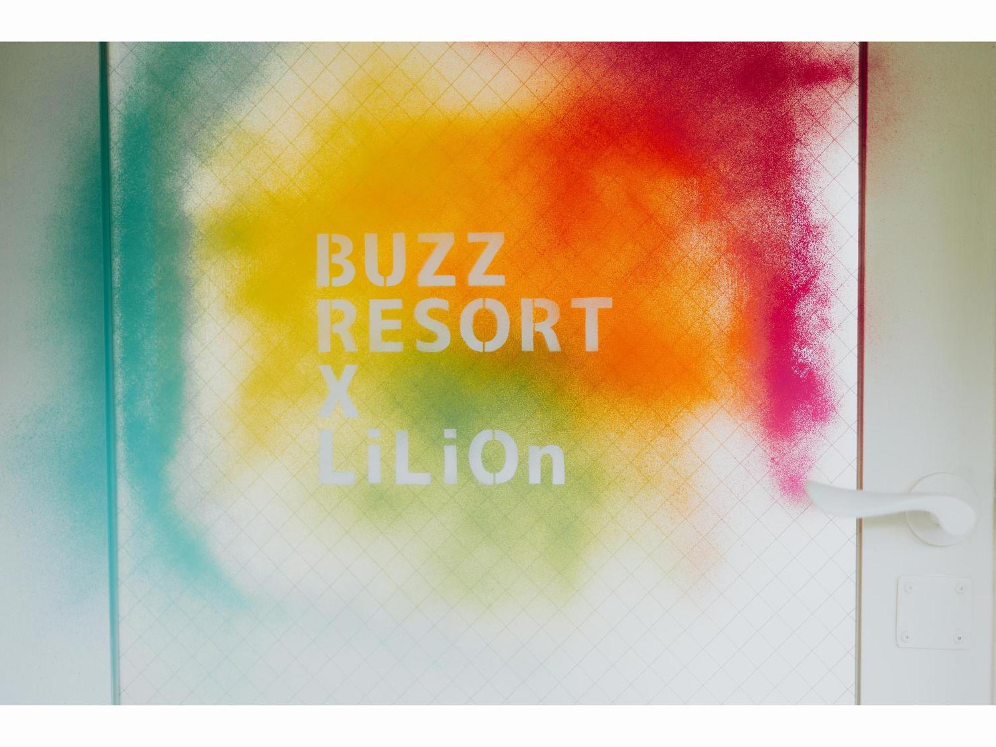 Buzz Resort Onna Exteriör bild
